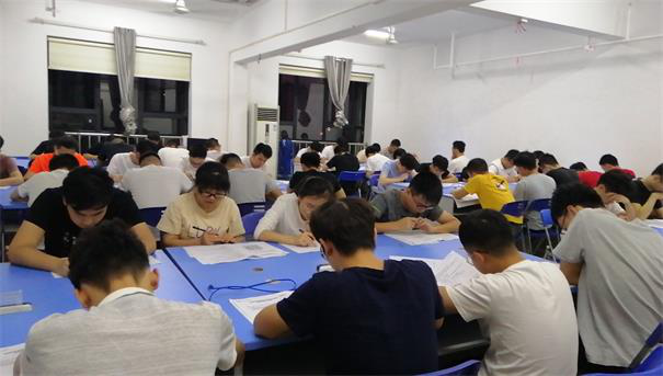 粵嵌湖南就業系列之——決定面試成功與否的三個方面