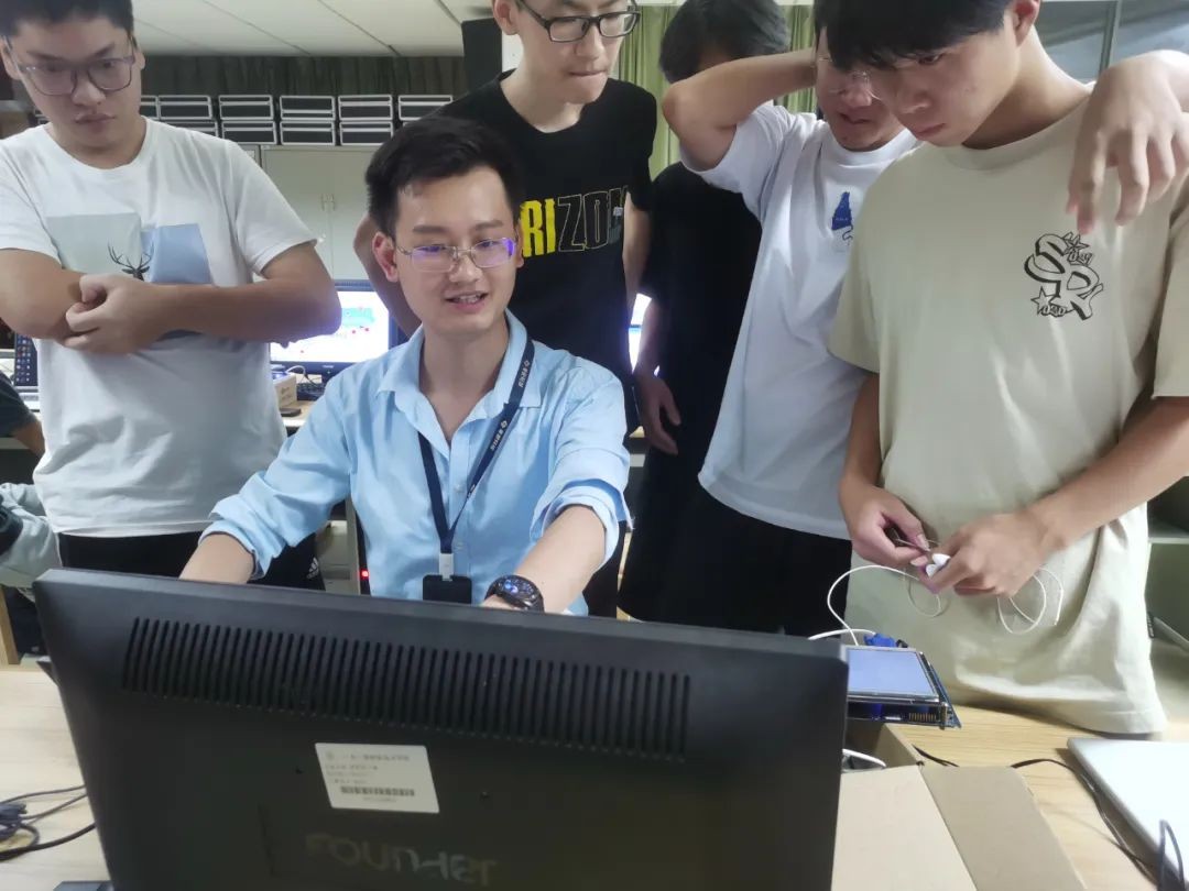 8月就業喜報，最高薪14k+，太秀了！