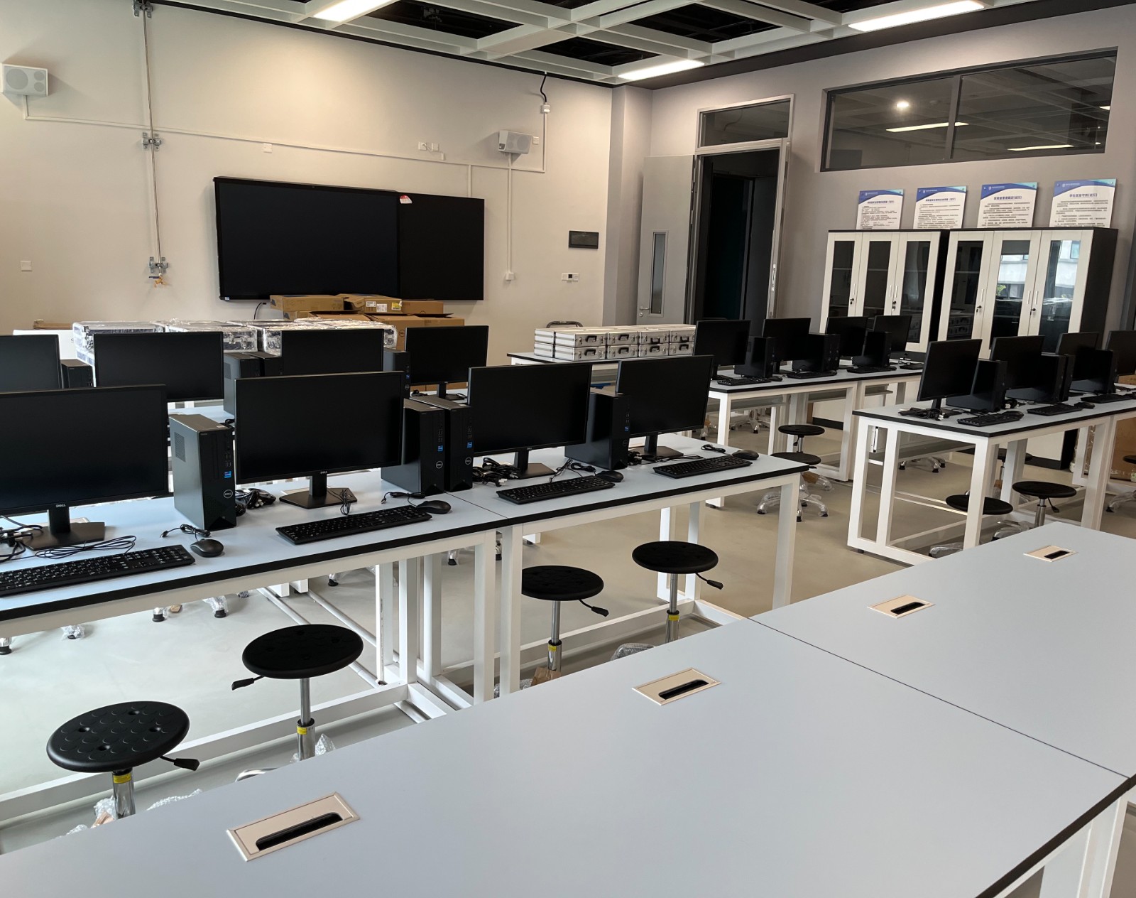 實驗室建設案例丨深圳技術大學-汽車電子與CAN總線開發系統、開發平臺采購項目
